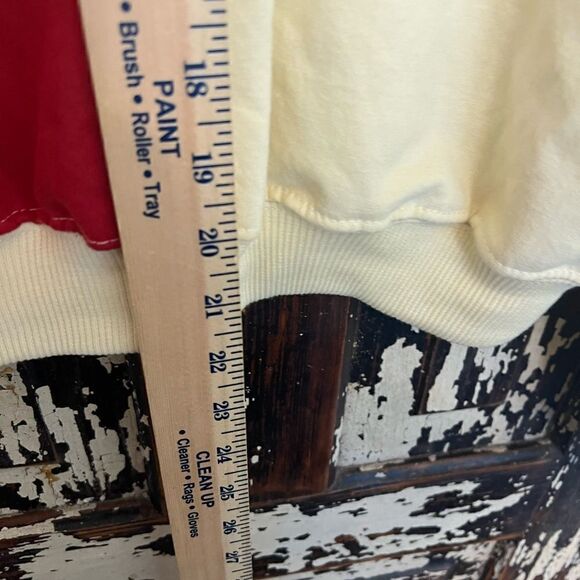 NWT Disney Winnie The Pooh two tone women’s sweatshirt.  Size M. - Picture 5 of 5